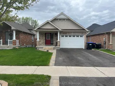 41 Wallace Street, New Tecumseth, On L9r 2g5
