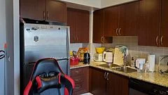 376 Highway 7 Avenue E 617A, Richmond Hill, ON L4B 0C6