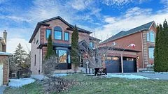 88 Tulip Street, Georgina, On L4p 1c7