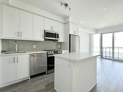 95 Oneida Crescent LPH06, Richmond Hill, ON L4B 0H5