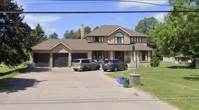 20286 Yonge Street E, East Gwillimbury, On L9n 1b1