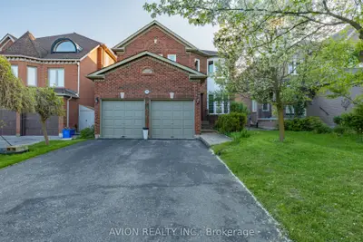 79 Sweet Water Crescent, Richmond Hill, On L4s 2b2
