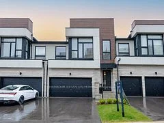 15 Knollview Lane, Richmond Hill, ON L4E 1H7