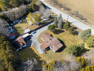 3817 Vivian Road, Whitchurch-stouffville, On L4a 1z2