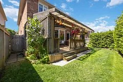 120 Richard Underhill Avenue, Whitchurch-stouffville, On L4a 0j4