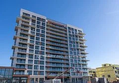 2 David Eyer Road N 831, Richmond Hill, On L4s 0n6