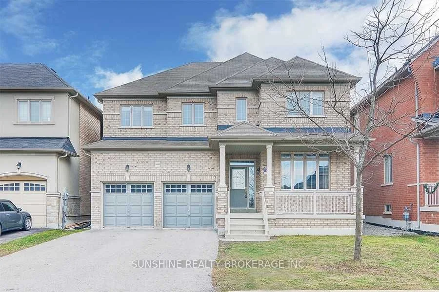 1043 Blackhall Crescent, Newmarket, ON L3X 0B3