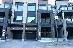 42 Herman Gilroy Lane, Markham, ON L6C 3L7