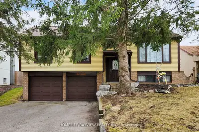 15 Plank Road, East Gwillimbury, On L9n 1b4