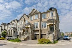 40 Kingsville Lane, Richmond Hill, ON L4C 7V6