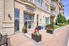 15277 Yonge Street 302, Aurora, ON L4G 1N6