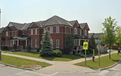 Att/Row/Townhouse in Whitchurch-Stouffville