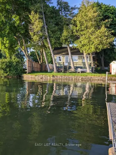 98 Moore's Beach Road, Georgina, On L0e 1n0