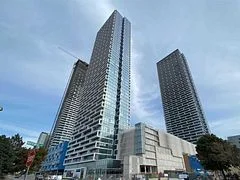 898 Portage Parkway 1512, Vaughan, On L4k 0j6