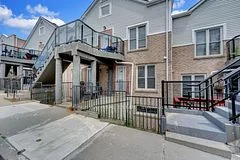 115 Main Street S 29, Newmarket, On L3y 8j2