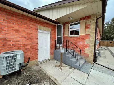 325 Old Homestead Road Main, Georgina, On L4p 1e6
