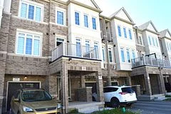 25 Mel Irving Drive, Bradford West Gwillimbury, ON L3Z 4P2