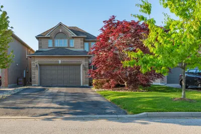 43 Buckhorn Avenue, Richmond Hill, On L4c 0e5