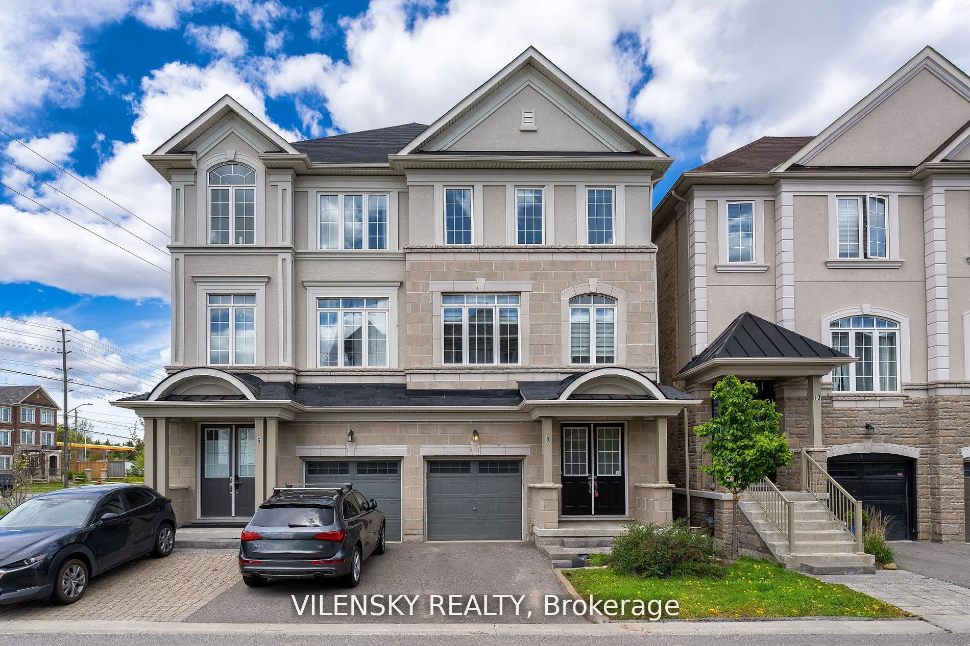 8 Latchford Lane, Richmond Hill, On L4c 7v6