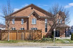 2 Village Vista Way, Vaughan, On L6a 3s3