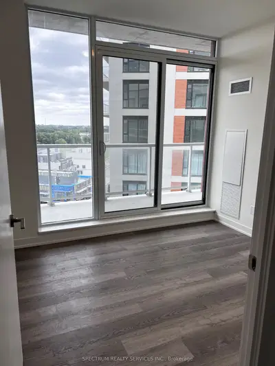 6 David Eyer Road 920, Richmond Hill, On L4s 0n5