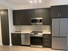 95 Oneida Crescent 506, Richmond Hill, ON L4B 0H5