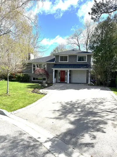 87 Penstock Court, Richmond Hill, On L4c 4p3