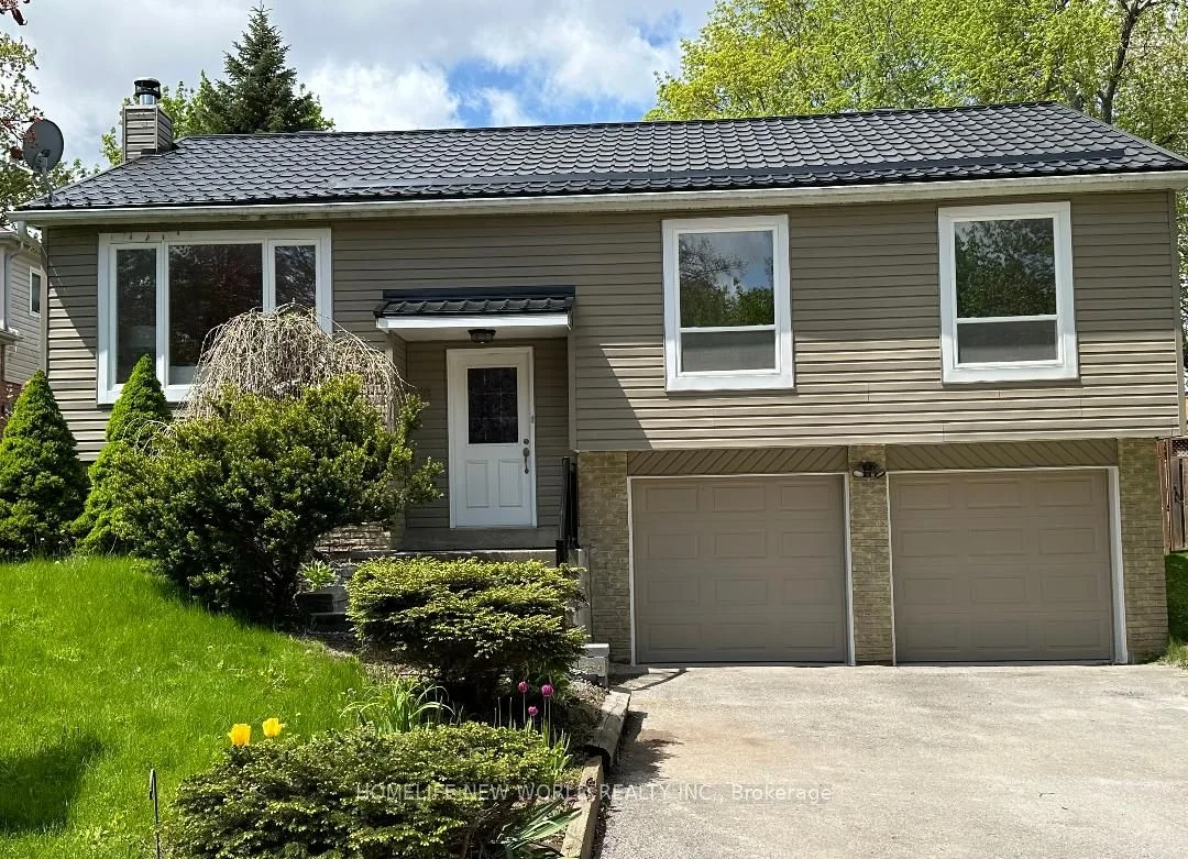 18 Plank Road, East Gwillimbury, On L9n 1b4