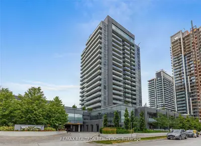 65 Oneida Crescent 907, Richmond Hill, On L4b 4t9