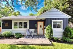 276 McMillan Drive, Georgina, ON L4P 3C5