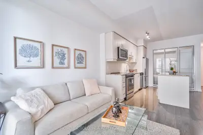 9205 Yonge Street 510, Richmond Hill, On L4c 1v5