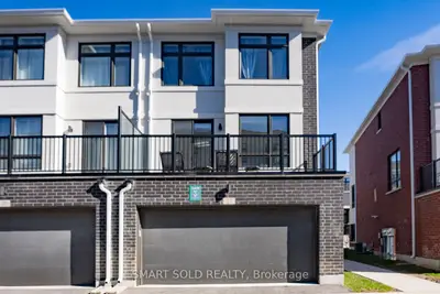 27 Thomas Armstrong Lane, Richmond Hill, On L4c 5s6