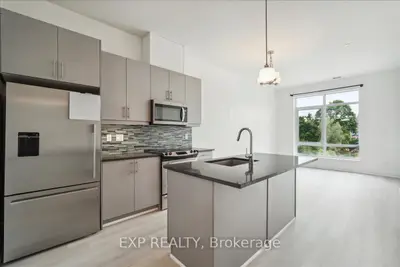 15277 Yonge Street 315, Aurora, On L4g 1y3
