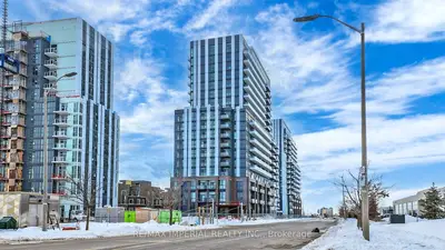 38 Honeycrisp Crescent 1508, Vaughan, On L4k 0m8