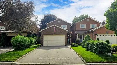 Detached in Markham