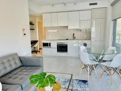 950 Portage Parkway 1106, Vaughan, On L4k 0j7