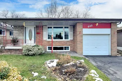 646 Red Deer Street, Newmarket, On L3y 3a5