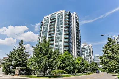 30 North Park Road 109, Vaughan, On L4j 0g6