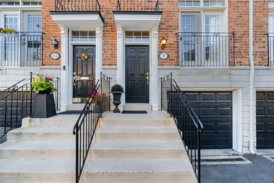 6 Leonard Street 7, Richmond Hill, On L4c 0l6