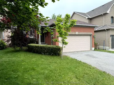 263 Paxton Crescent, Newmarket, On L3x 2c4