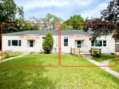 143 Legion Avenue, Newmarket, On L3y 3m5