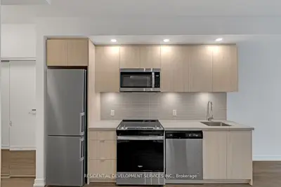 8868 Yonge Street 316e, Richmond Hill, On L4c 0t4