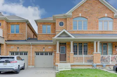 42 Jake Smith Way, Whitchurch-stouffville, On L4a 4p8