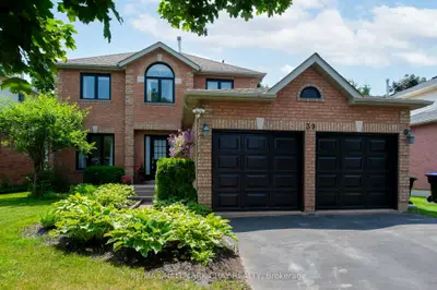 39 Oak Street, New Tecumseth, On L9r 1m9