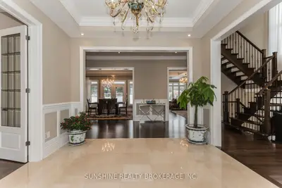 31 Whitewood Drive, Whitchurch-stouffville, On L4a 1r9