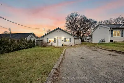 277 Pasadena Drive, Georgina, On L4p 2z1