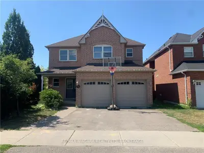 360 HOOVER PARK Drive, Whitchurch-Stouffville, ON L4A 1L3