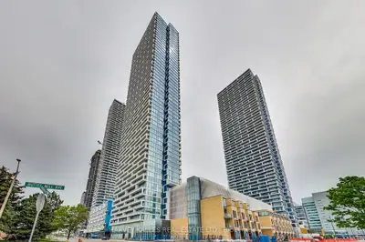 898 Portage Parkway 5902, Vaughan, On L4k 2m7