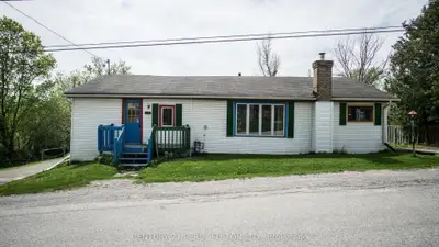 55 Valley Road, Whitchurch-stouffville, On L4a 4g3