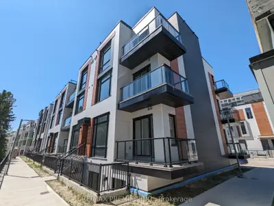 Condo Townhouse in Richmond Hill